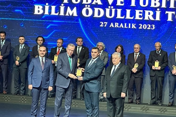 Erciyes Üniversitesi'ne ödül yağmuru