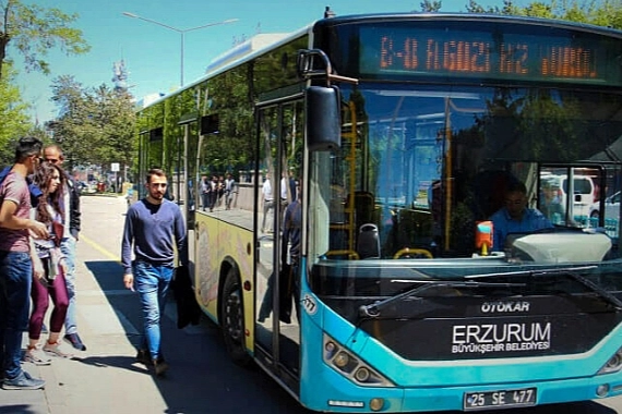 Erzurum'da toplu ulaşıma Başkan Mehmet Sekmen müdahalesi