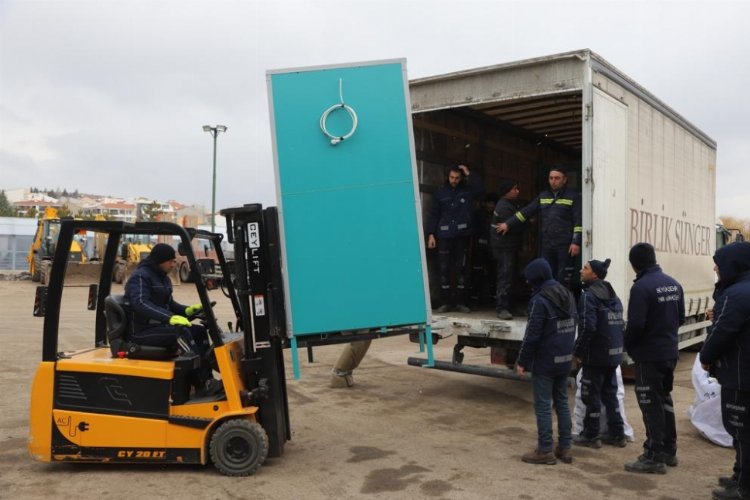 Eskişehir'den deprem bölgesine seyyar tuvalet