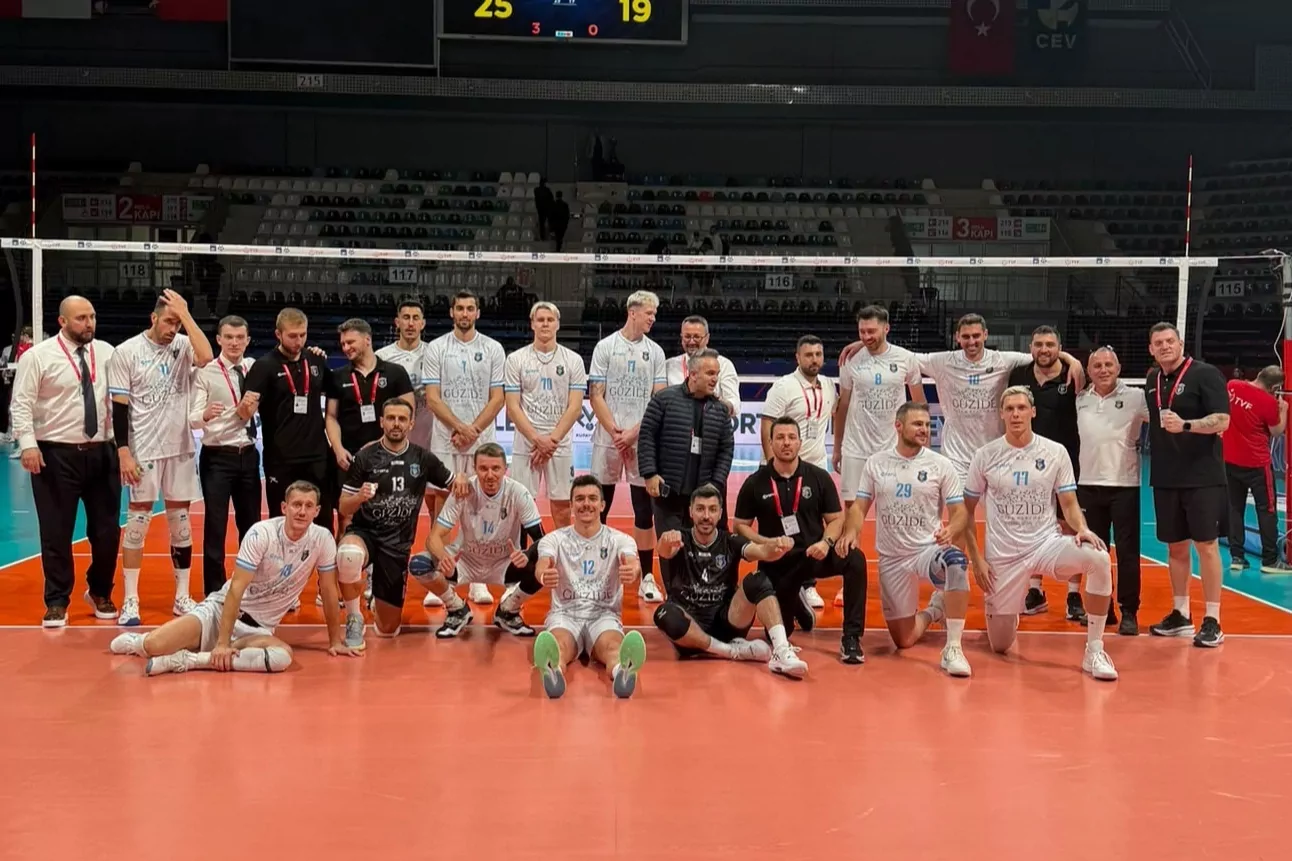 Gebze Belediyespor Axa Sigorta Kupa Voley’de çeyrek finalde