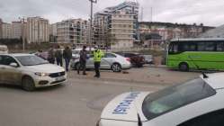 Gebze'de zincirleme trafik kazasında 1 kişi yaralı