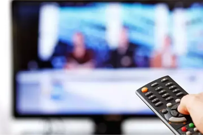 Günde 3 saat 43 dakika televizyon izliyoruz... Haber kaynağında televizyon ilk sırada