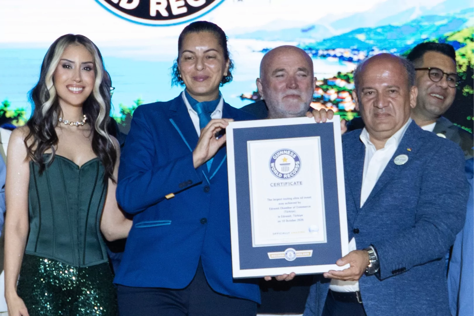 Hande Ünsal'ın sahnesinde rekor coşkusu