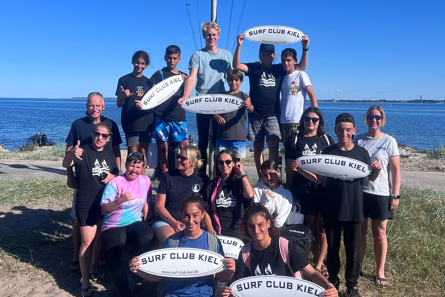 Hatay'ın genç sörfçüleri Kiel'de
