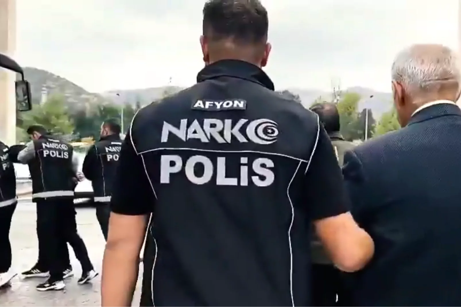 İçişlerinden son 10 günün narkotik raporu... 75 ilde uyuşturucu operasyonu