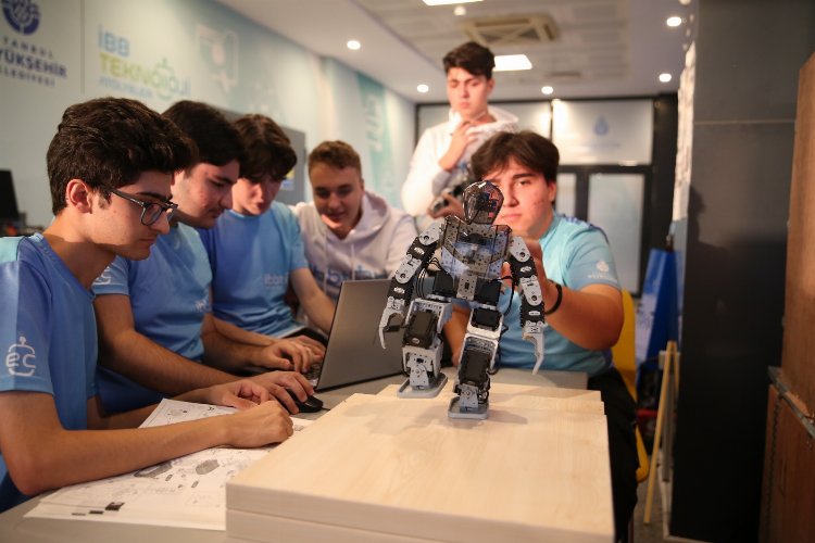 İstanbul'da robot yarışlarına geri sayım
