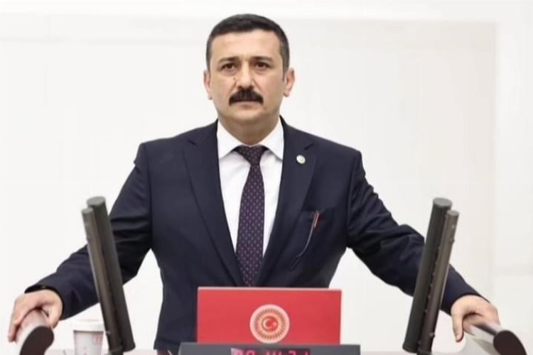 İYİ Partili Türkoğlu, SMA'lı hastaları Bakan Koca'ya sordu