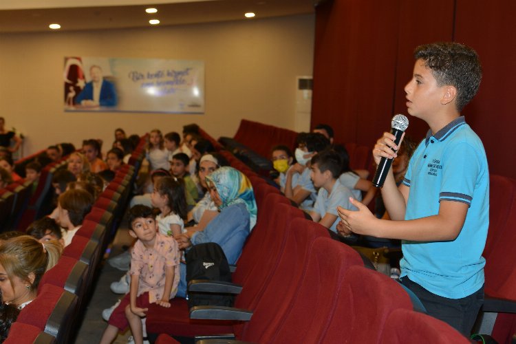 İzmir Çiğli'de Çocuk Meclisi kuruldu