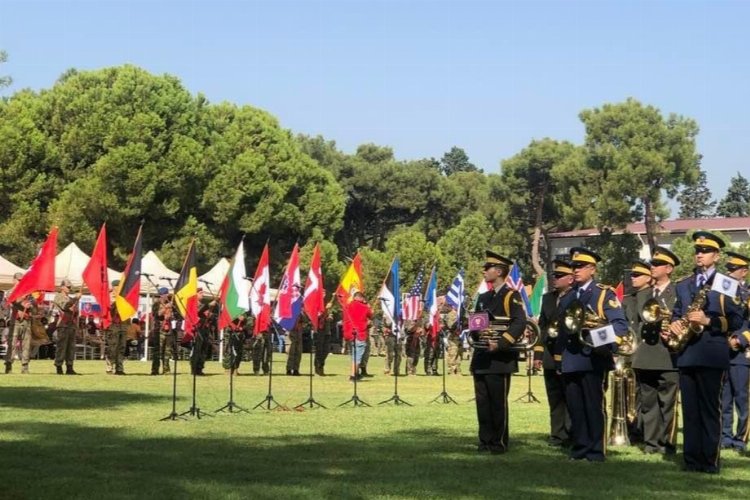 İzmir'de kültürler buluştu