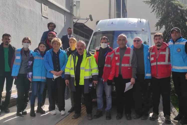 İzmir Eşrefpaşa Hastanesi doktorları Antakya’da şifa oluyor