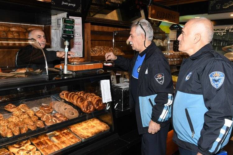 İzmir Karabağlar'da yılbaşı denetimi