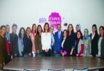 İzmit Belediyesi’nden Kahve Sohbetleri