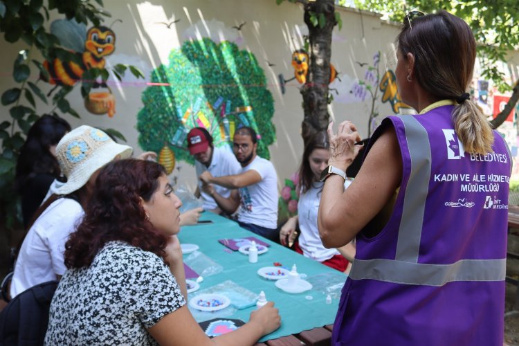 İzmit'te AIESEC ve ÇYDD öğrencilerine özel workshop