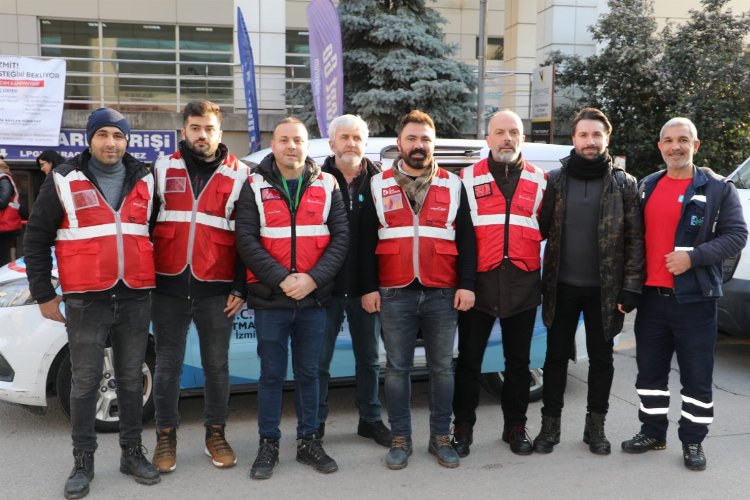 İzmit'ten deprem bölgesine takviye ekip!