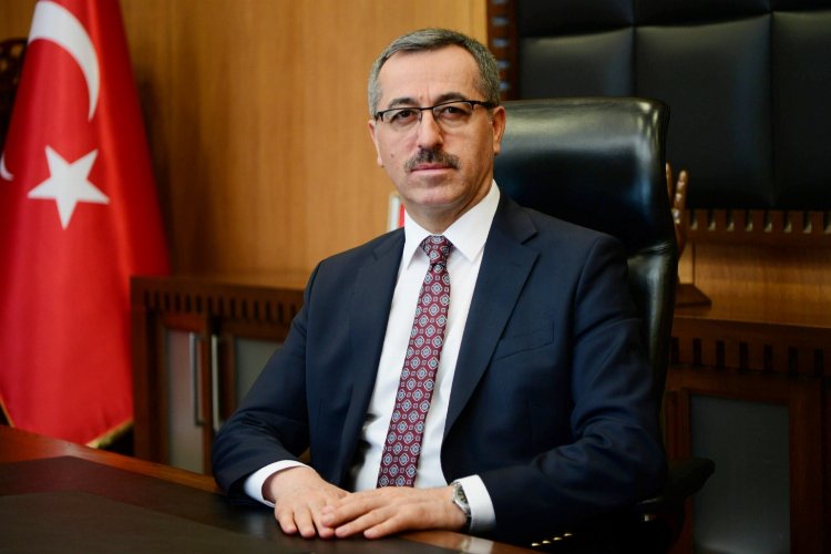 Kahramanmaraş’ın Şehrü’l-Emini Kitap Fuarı'nda gençlerle buluşacak