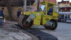 Kandıra’da asfalt yamalar tamamlanıyor