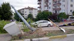 Karamürsel'de trafik kazası: 2 yaralı