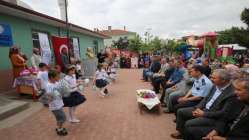 Karapınar’da yıl sonu sergisi açıldı