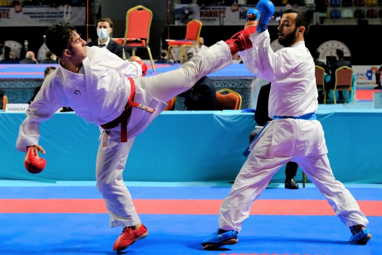 Karatenin şampiyonları Kocaeli’nde