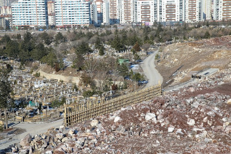Kayseri Büyükşehir'den 1 yılda 5 bin 929 ilave mezar yeri 