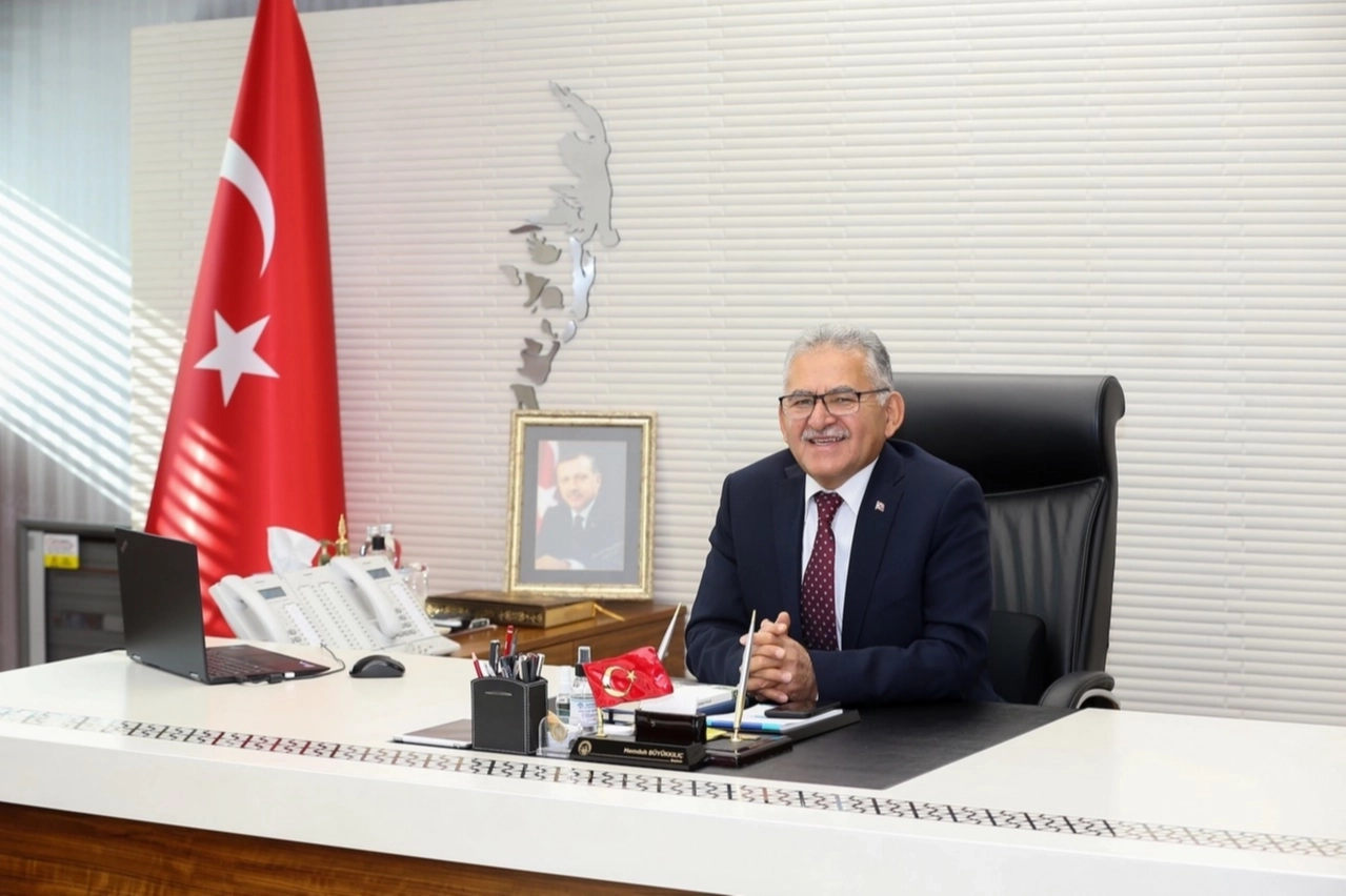 Kayseri Büyükşehir'den '8 Mart' mesajı