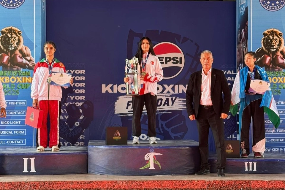 Kayseri Büyükşehir Spor A.Ş'den çifte şampiyonluk