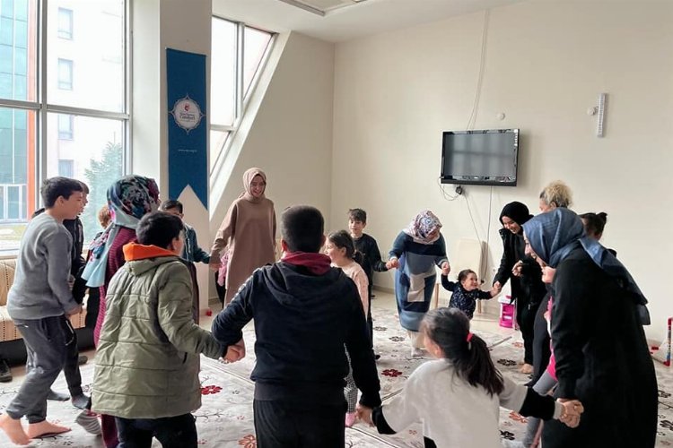 Kayseri'den depremzede çocuklara psikolojik destek