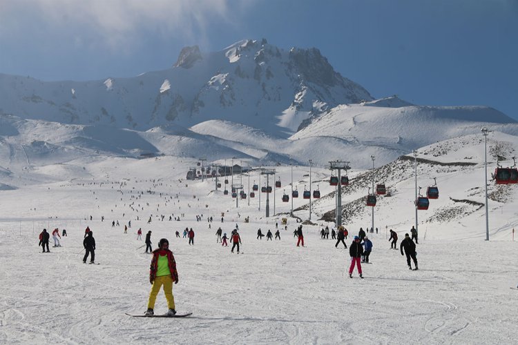 Kayseri Erciyes finale yükseldi