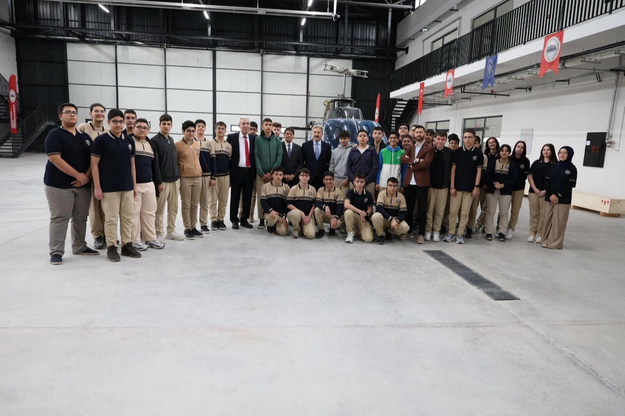 Kayseri Melikgazi'de hava lisesi öğrencilerine tam destek