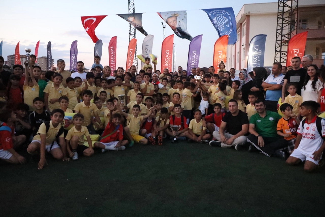 Kayseri Melikgazi'de şampiyon Yeniköy