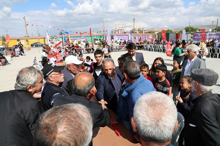 Kayseri Talas Kent Yaşam Alanı'na büyük övgü
