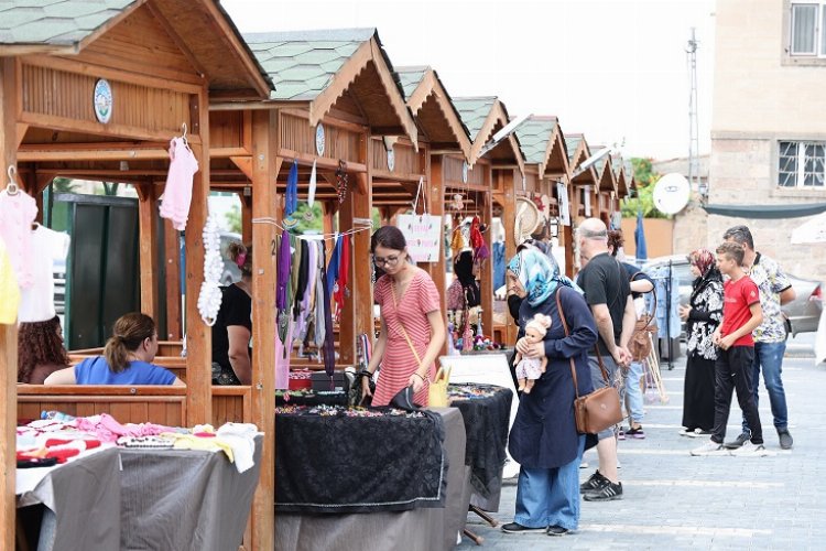 Kayseri Talas'ın Maharetli Eller'i görücüye çıkıyor