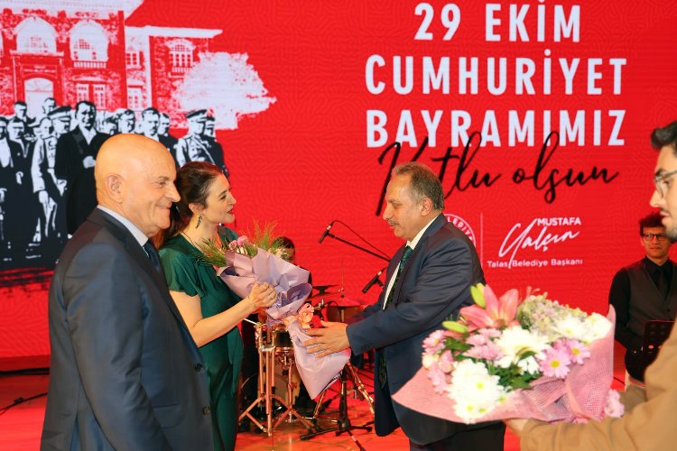 Kayseri Talas'ta Cumhuriyet konseri