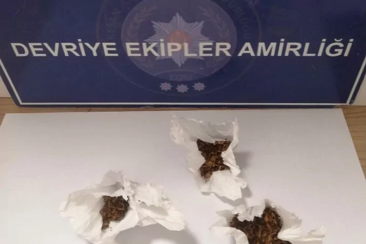 Keşan'da ticari takside uyuşturucu taşıdılar! 2 tutuklama