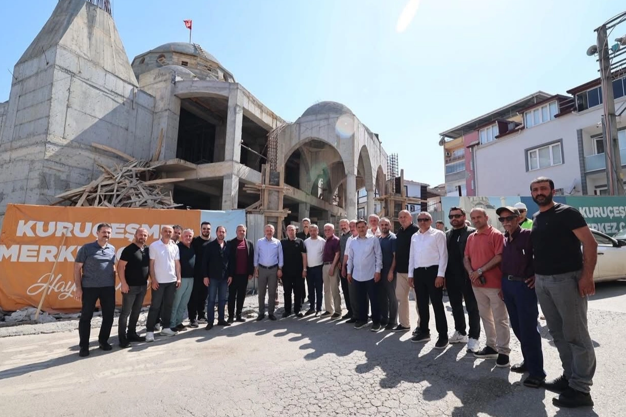 Kocaeli'de Kuruçeşme Merkez Camii inşaatı hızlı ilerliyor