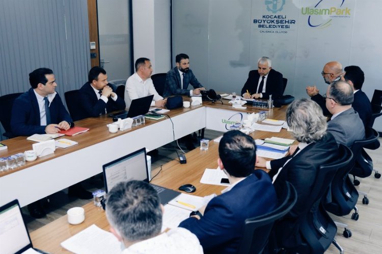 Kocaeli'de ulaşım masaya yatırıldı