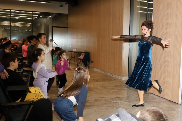 Kocaeli'deki sanat ve eğlence atölyeleri neşe kaynağı oluyor