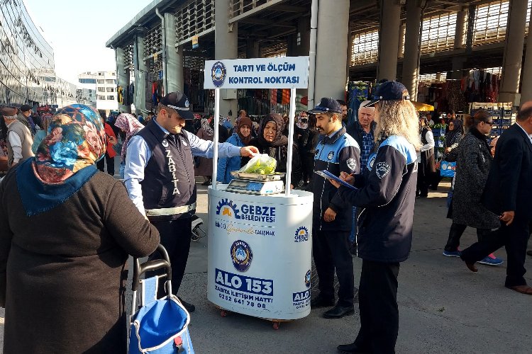 Kocaeli Gebze'de Zabıta'dan pazar denetimleri