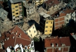 Kocaeli Marmara Depreminin 14'üncü Yılında Çürük Binalar Hala Ayakta