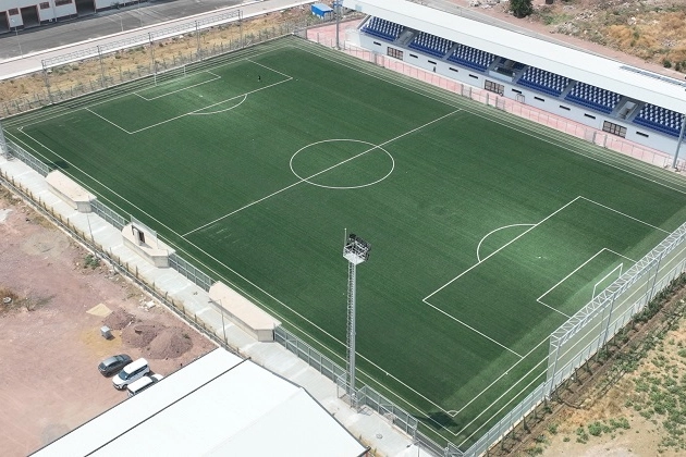 Kocaeli'nde gençler için bir futbol sahası da Alikahya'ya