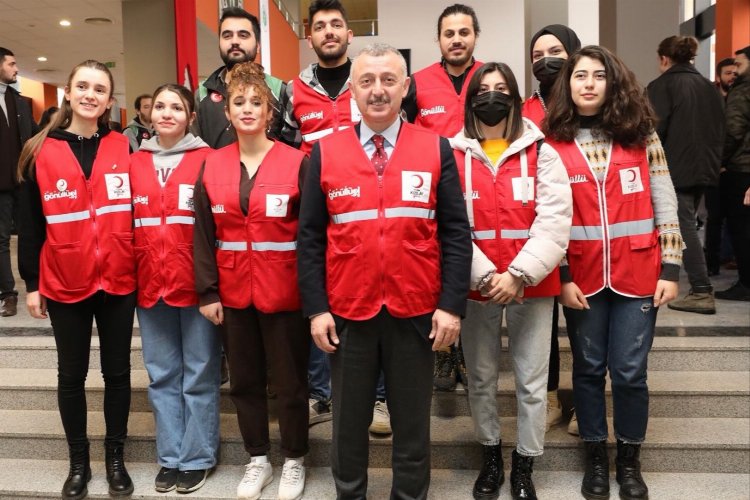 Kocaeli'nde mikrofon gençlerde