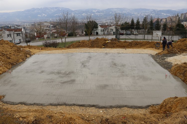 Kocaeli İzmit Belediyesi’nden Malta Mahallesi’ne yeni sosyal alan