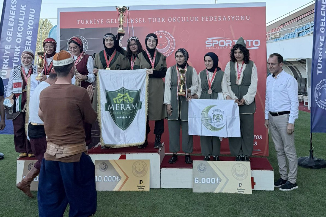 Konya Meram'dan çifte başarı