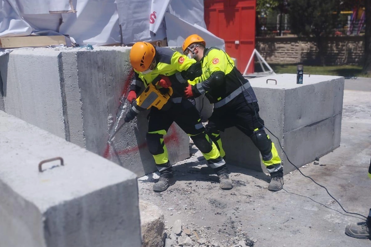 Konya'ya AFAD'dan akreditasyon... Üç ayrı seviyede ekip kuran ilk yerel yönetim oldu