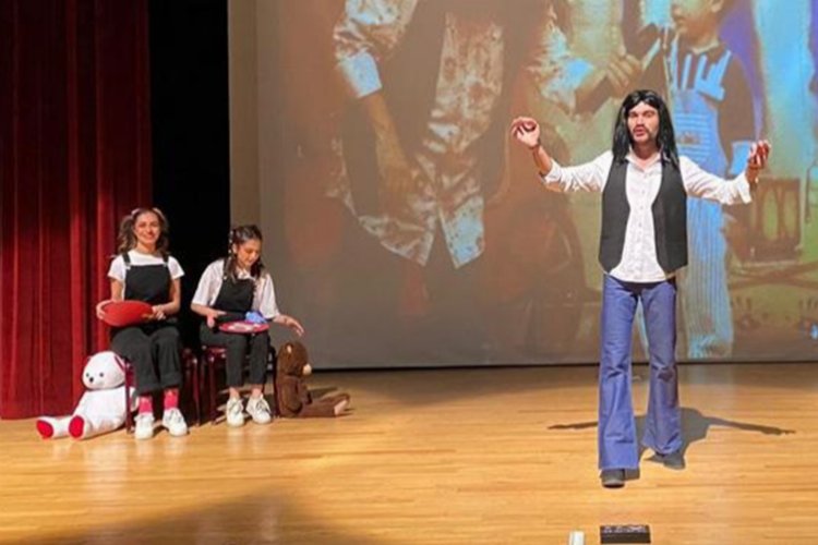 Kütahya'da 'Barış Manço ve Minik Vatanseverler' sahnelendi