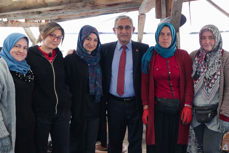 Kütahya'da Başkan Işık'tan sera alanlarına inceleme
