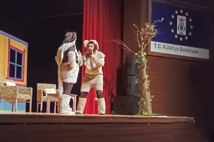 Kütahya'da müzikal oyun sahnelendi