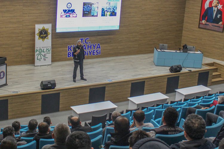 Kütahya'da 'Narko-Rehber' eğitimi