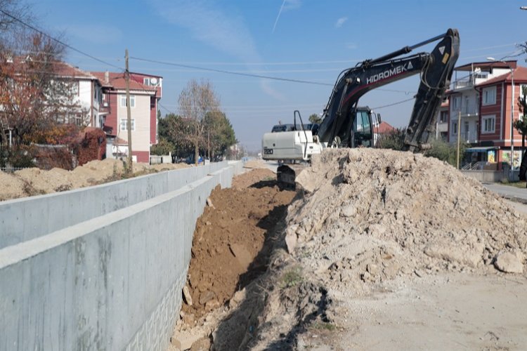 Kütahya'da sulama kanalları temizleniyor