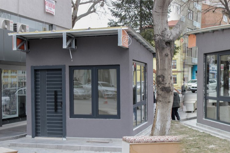 Kütahya'da taksi durakları yenilendi